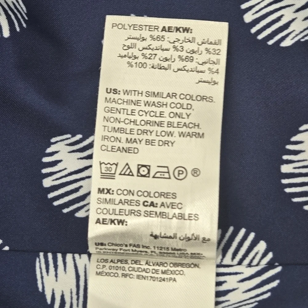 Chico's Zip-Up Career Blazer Size: 1